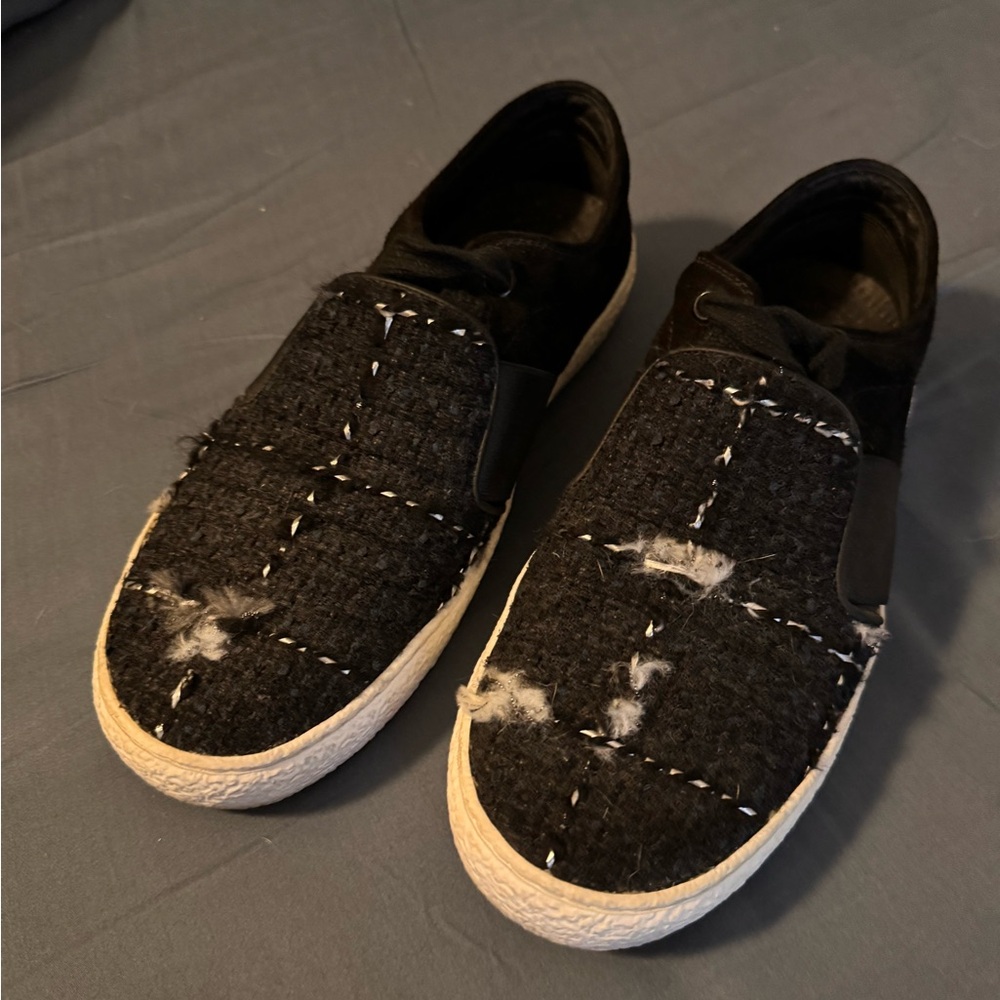 Women’s Chanel Tweed Sneakers size 39.5